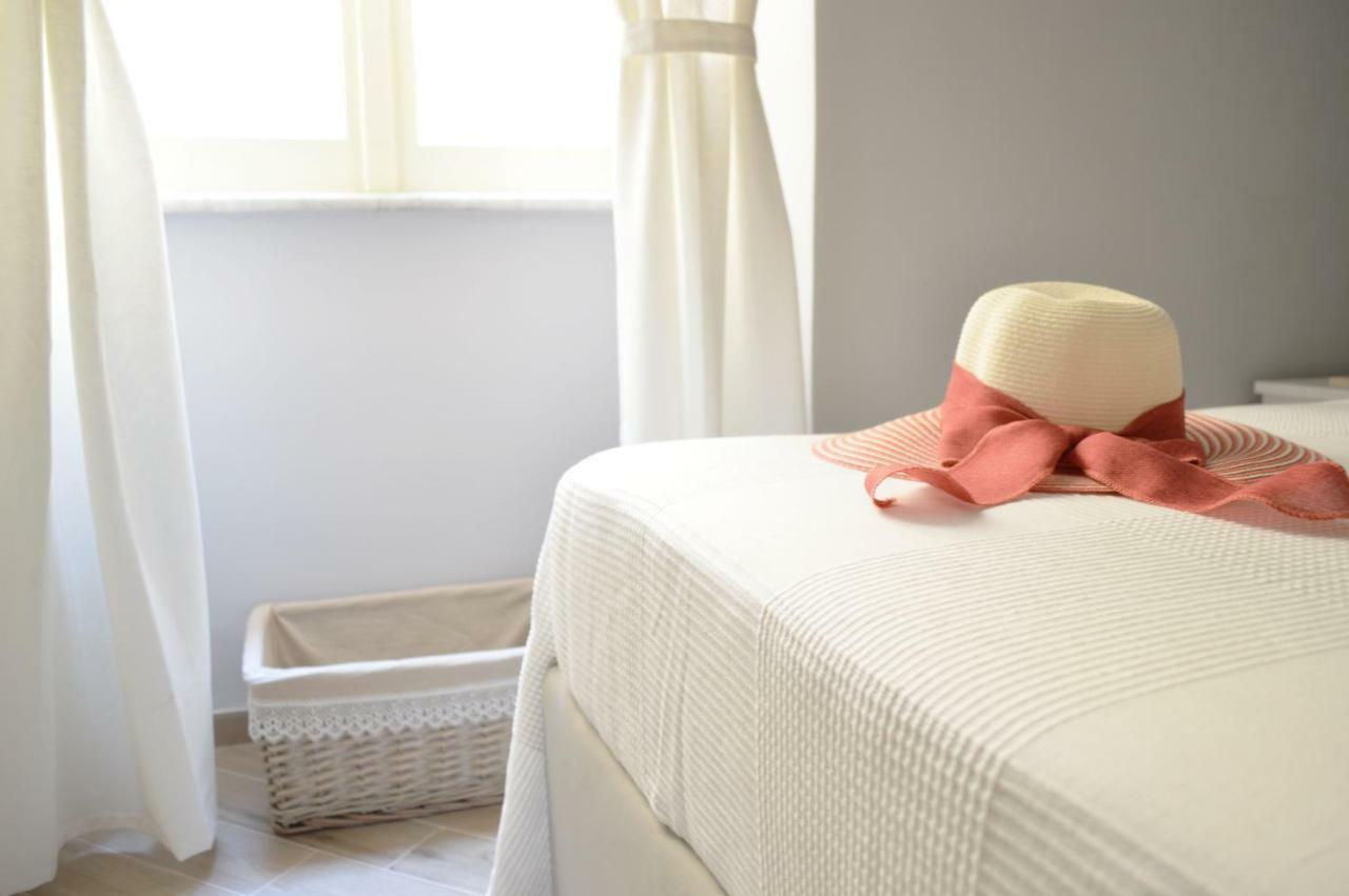 Colosshouse Guest House Рим Екстериор снимка